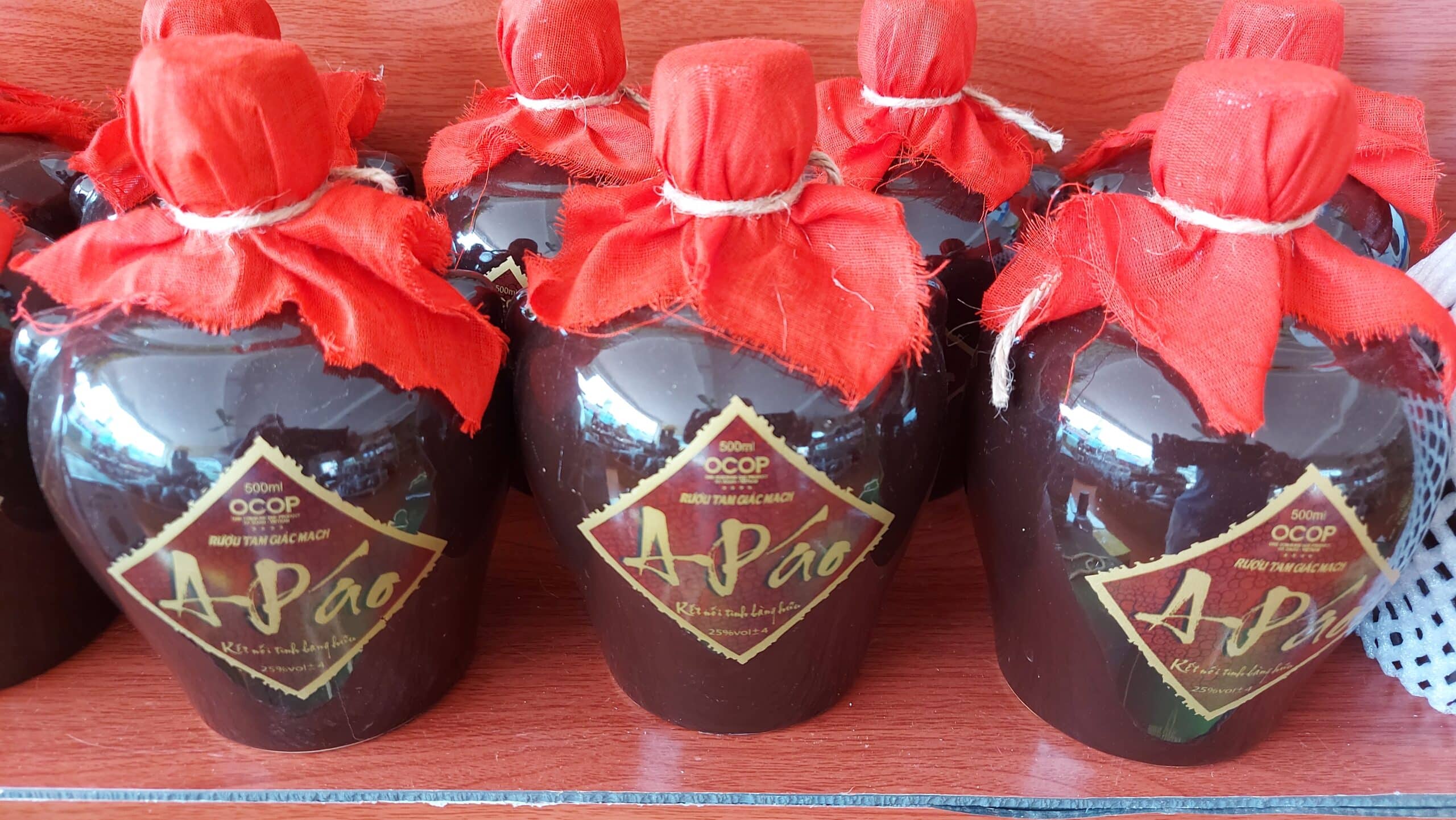 bottles of rice wine for sale in meo vac ha giang