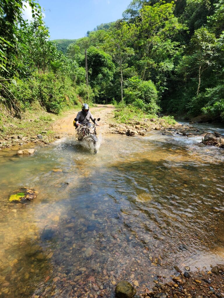 river crossing in Pu Luong Nature Reserve