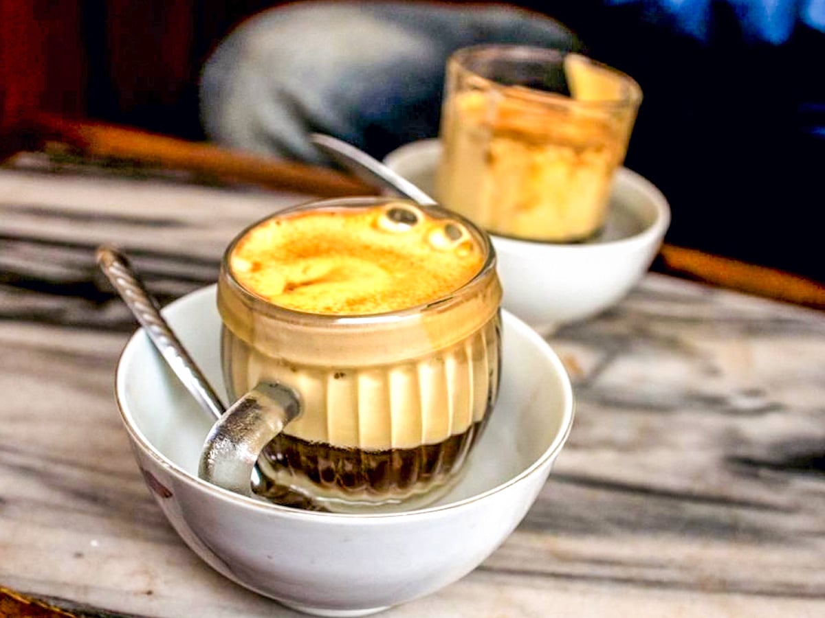 trung cafe in hanoi