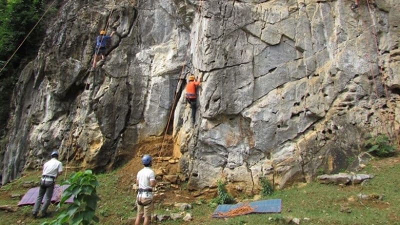 Climbing in Quoc Oai