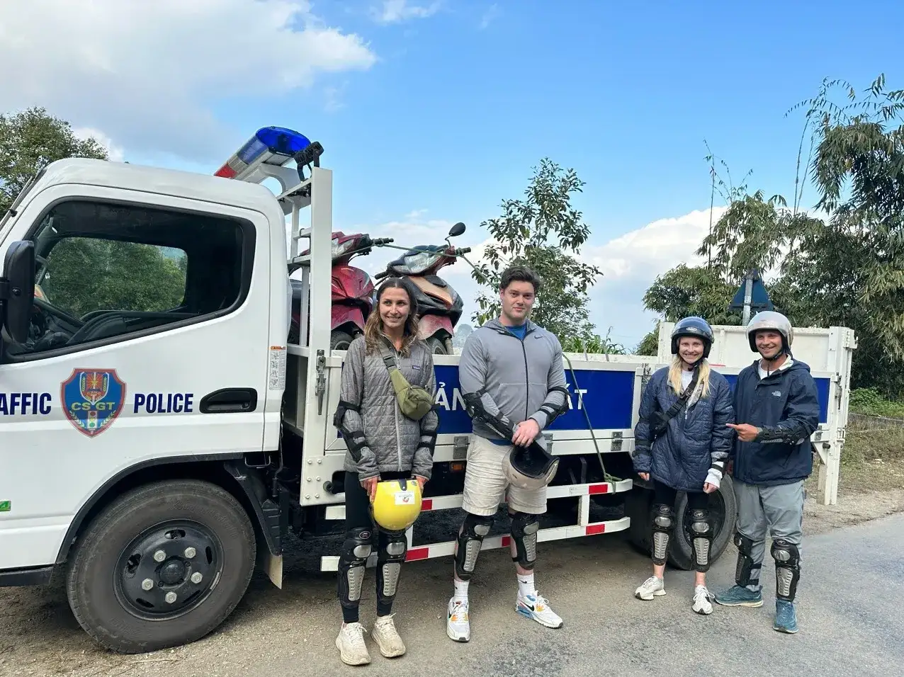 small traffic police truck for impounding motorbikes